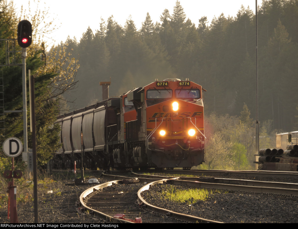 BNSF 6674 East